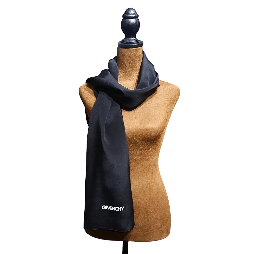 GIVENCHY SCARF - Picture 1 of 7